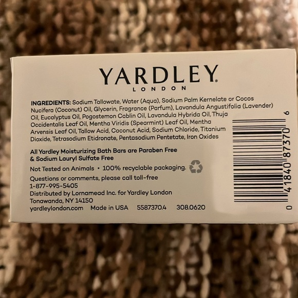 Yardley London English Lavender moisturizing bath bar 4 bars 4ozs in 16oz box - Picture 4 of 5